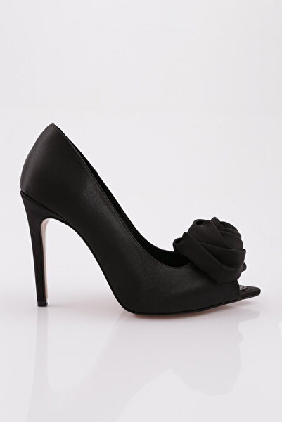 DGN 1006 Women's Rose Detailed Heeled Shoes