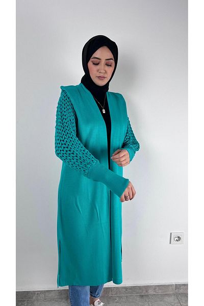 SOFT Shoulder Pad looking sleeves Lace-Like Knit cardigan
