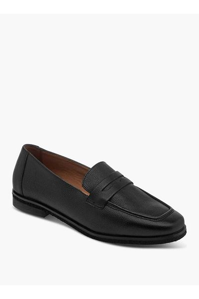Celeste Women's Cutout Detail Slip-On Loafers