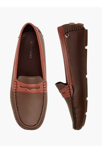 Le Confort Textured Slip-On Loafers