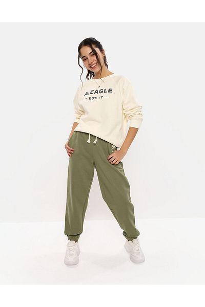 AMERICAN EAGLE سويت شيرت جرافيكي بأكمام راجلان من AE