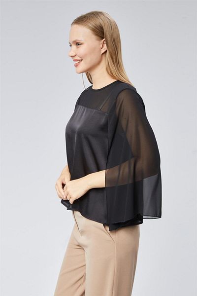 HomeStore Schicke Chiffonbluse mit Rüschenbesatz und Schlitz - Koçu
