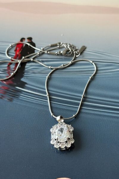 Trendy Butik Çelik Gümüş Renk Tektaş Kolye