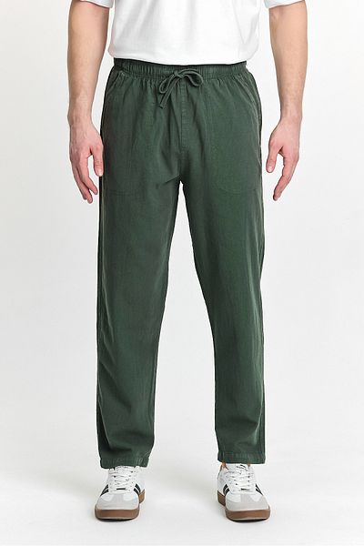 COMBİNE MİCHAİL Pantaloni de bază pentru bărbați, culoare kaki, cu croiala normală