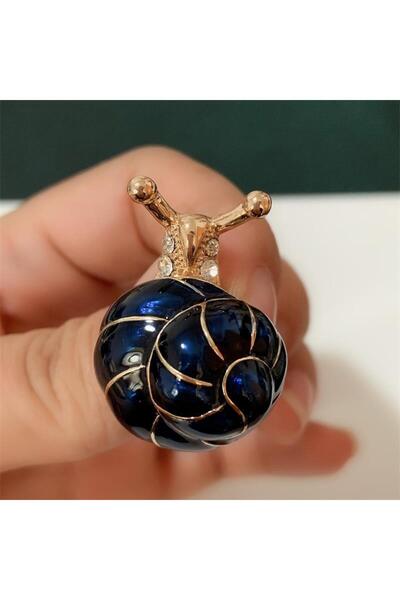 Choice A Fashion Snail Conch Enamel Pin Simple Ocean Animal Brooch