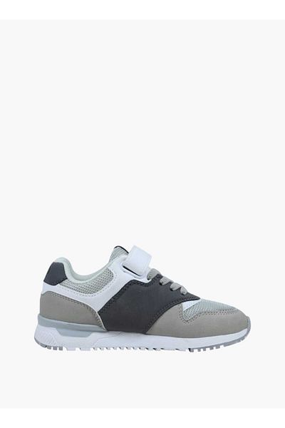 GAP Boys' Colourblock Sneakers with Lace-Up Closure - COLUMBUS