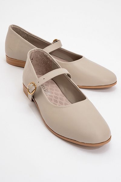 Ataköy Ayakkabı Women's Leather Strap Shoes