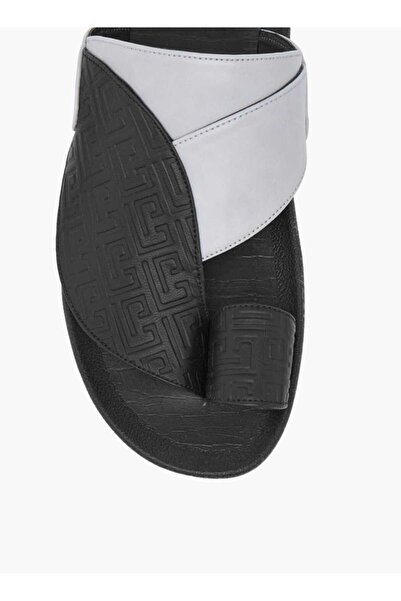 LBL by Shoexpress Textured Slip-On Arabic Sandals with Toe Loop