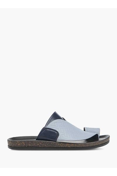 LBL by Shoexpress Textured Slip-On Arabic Sandals with Toe Loop