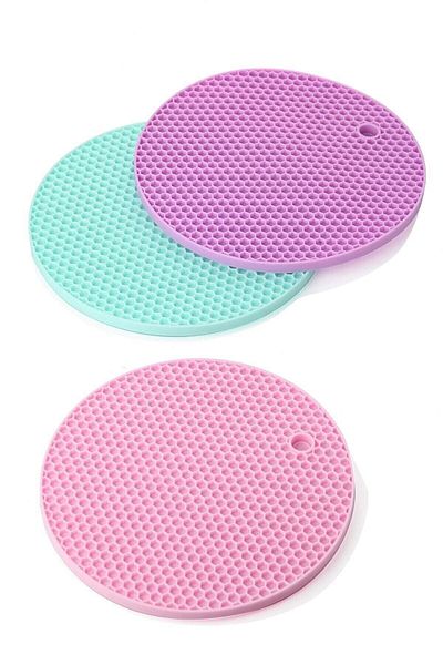 Vi Caro 2-Piece Honeycomb Patterned Silicone Round Trivet Making Apparatus Teapot Base