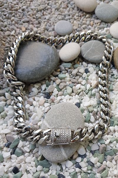 Chavin 14 Mm. Stoned Steel Chain Necklace - 46 Cm. Ep08