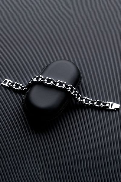 Chavin Men's Bracelet - Thick Chain and Steel String En99