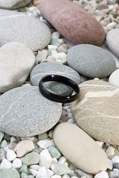 Chavin 4 Mm Promise Engagement Black Women's Men's Steel Ring Eh24sy