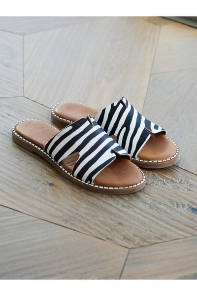 Munshoes Дамски чехли от естествена кожа с шарка на зебра
