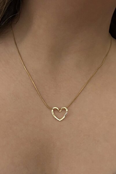 PRVT Gold Color Minimal Curved Heart Figured Steel Necklace