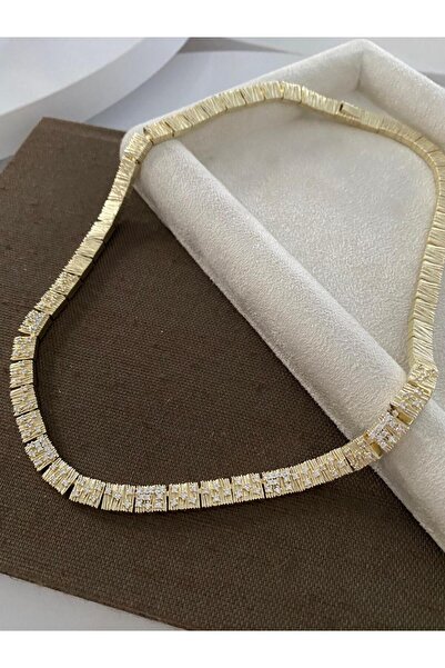 illys Gold Mini Yıldız Görünüm Zirkon Taş Detaylı Tasarım Altın Kaplama Kolye