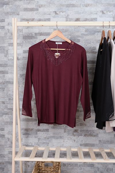 MUSTÜN Lace Collar Blouse