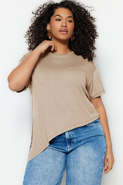Trendyol Curve Μπεζ ασύμμετρη 100% βαμβακερή πλεκτή μπλούζα μεγάλου μεγέθους TBBSS23AF00033