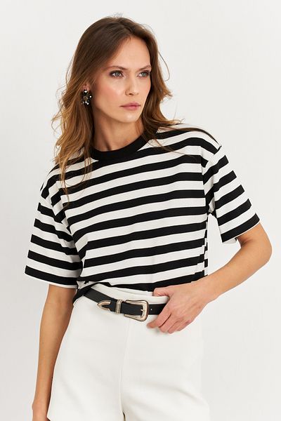 Cool & Sexy Women's Black-White Striped Crop Blouse Ky7145