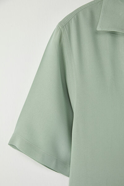 Trendyol Collection Μέντα κανονικό πουκάμισο TMNSS23GO00098