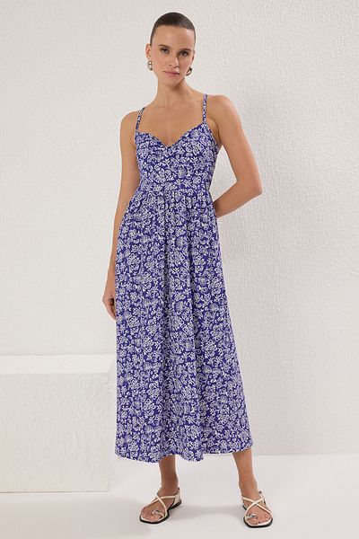 Trendyol Collection Rochie maxi flexibilă cu decolteu în V - mov cu imprimeu floral TWOSS25EL00239