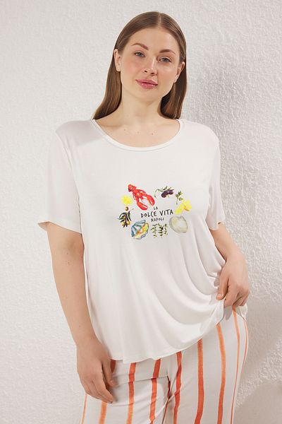 Trendyol Curve Set pijamale tricotate Capri cu dungi bej TBBSS23AI00009