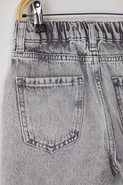 TRENDYOLKIDS Anthracite Straight Denim Shorts & Bermudas Tkdss25Sr00010