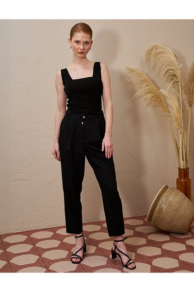 Kayra Black Carrot Cut Lace-Up Trousers