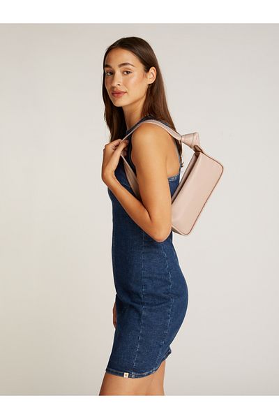 Calvin Klein Women Pink Shoulder Bag