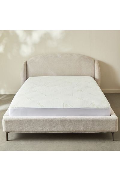 erorex Aloe Vera Waterproof Queen Mattress Protector - 150x200+33 cm