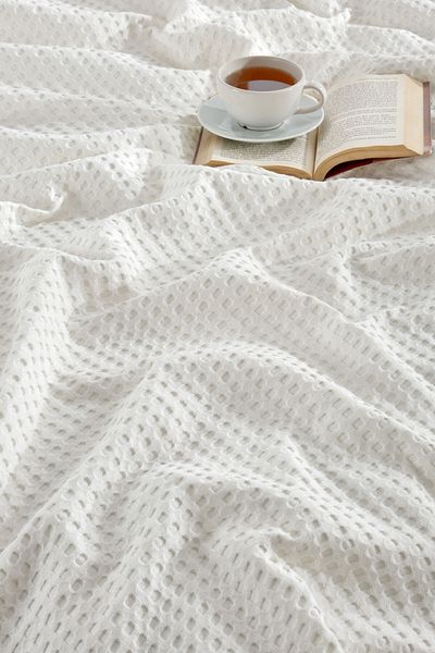 Naturosa Double Ecru Color Waffle Pike 100% Cotton 200 X 220 cm