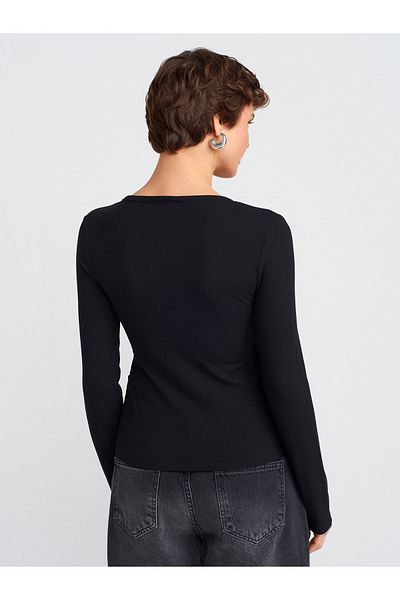 Dilvin 31548 Button Detailed Gathered Top-Black