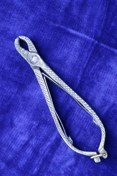 TADACAKSIN Pistachio Pliers - Cracker