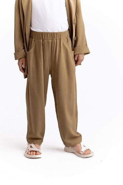 Oliven The Kid Unisex Classic Linen Trousers Caramel