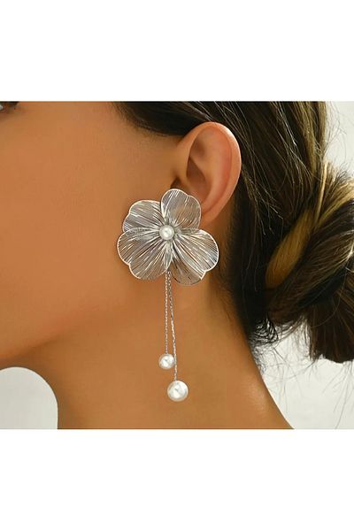ER TAKI Silver Colored Long Pearl Dangle Stylish Flower Engagement Henna Wedding Wedding Evening Dress Earrings