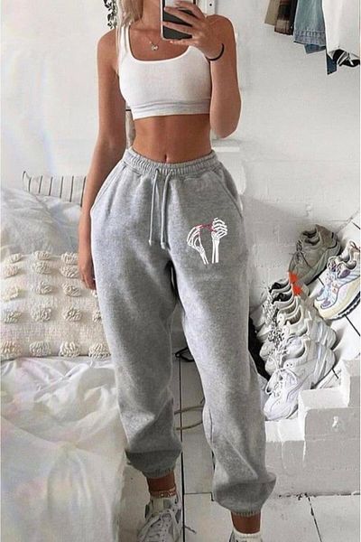 RPT MODA ΦΟΡΜΑ JOGGER ΜΕ ΧΑΛΑΡΗ ΕΛΑΣΤΙΚΗ ΤΣΕΠΗ ΧΕΡΙ ΕΚΠΤΩΜΕΝΗ ΦΟΡΜΑ JOGGER