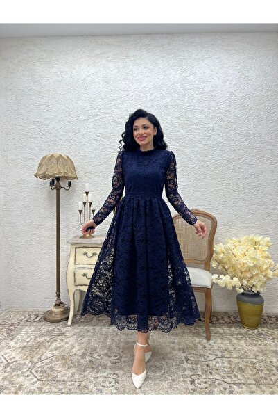 KÜÇÜĞÜM BUTİK Φόρεμα με δαντέλα με ψηλό μπλε ναυτικό