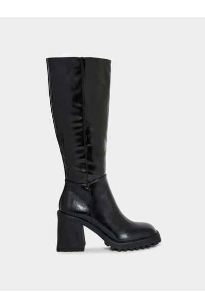 Raid By Styli Square Toe Block Heel Knee High Boots