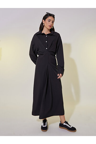 Take Two By Styli فستان ماكسي سادة بفتحة رقبة على شكل حرف V وأزرار