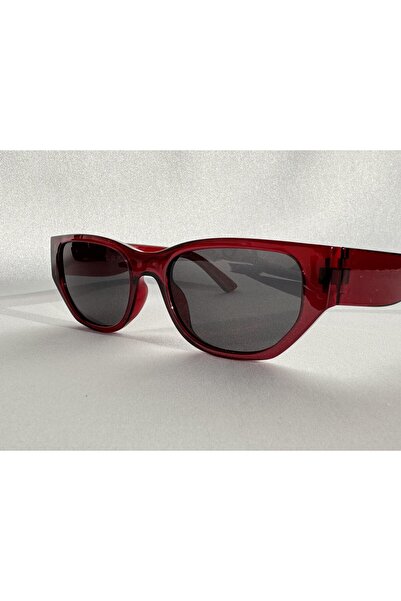 BluePepper Claret Red Cateye Model Sunglasses - Black Glass Colored Wave