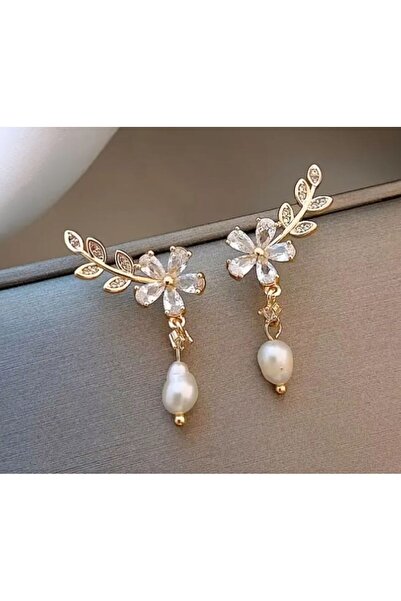 Dgt Luxury Artificial Pearl Detailed, Flower Motif Earrings