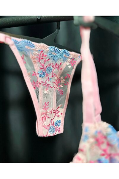 MODA Flower Pink Embroidery Set