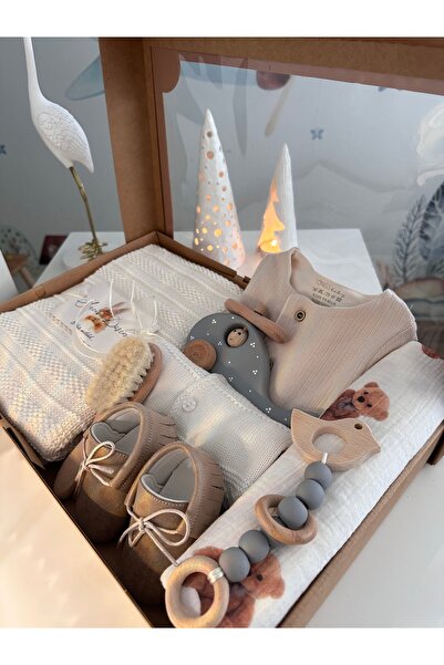 Sincabın Düşleri hoşgeldin bebek yenidoğan bebek anne hediye kutusu triko battaniye tulum müslin örtü örgü oyuncak