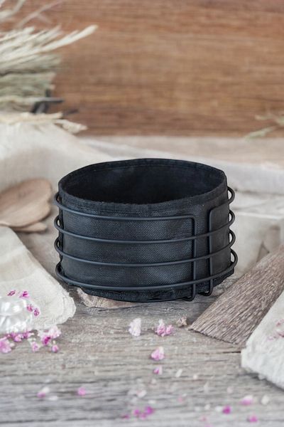 suvira Round Breadbasket Breadbasket Multi-Purpose Black Stainless Breadbasket Black Cloth