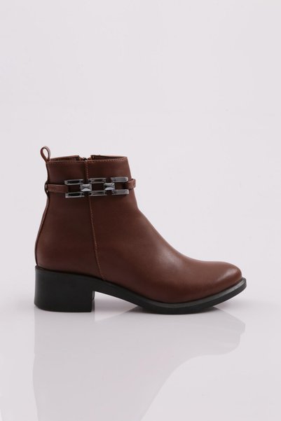 DGN Women's Accessorized Zippered Boots 2163233