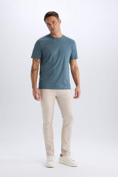 DeFacto Nou sezon Tricou cu mânecă scurtă, cu decolteu rotund, cu formă regulată