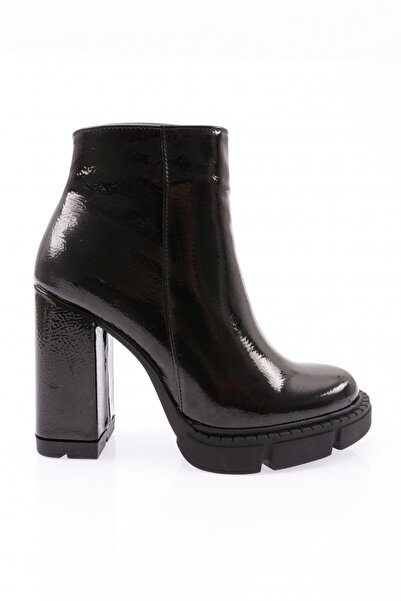 DGN Women's Littopuklu Boots 8143242