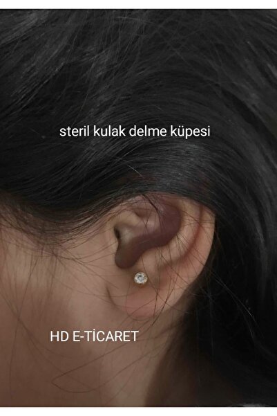 nina Altın Kristal Kulak Delme Küpesi 1 Çift