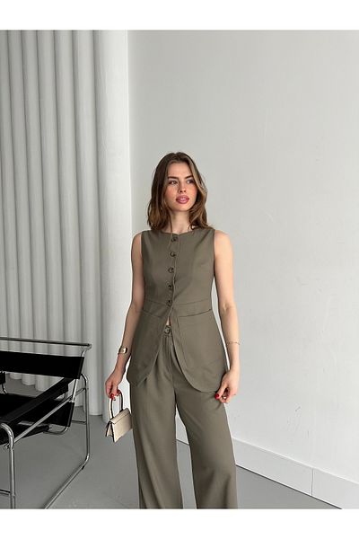 Laluvia Khakifarbenes, geknöpftes Weste-Hosen-Set -8484