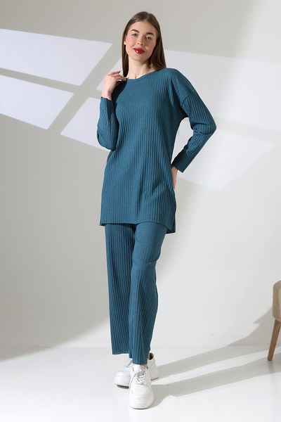 ensade Blouse Pants Suit with Side Slits